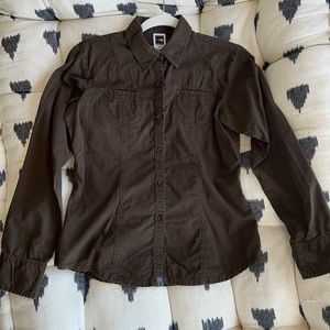 The North Face button down hiking camping shirt Medium, Brown, never worn
